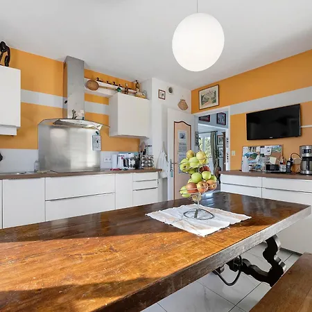 Bed & Breakfast Chez Nathalie Et Guillaume Granville